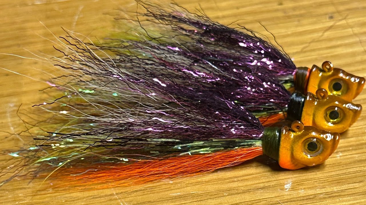 How to tie a Bucktail Jig with a twist