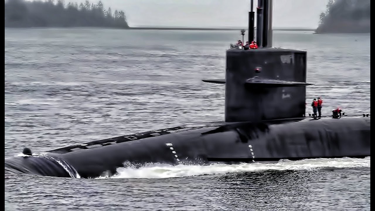Trident Nuclear Submarine &bull; Ohio Class USS Kentucky