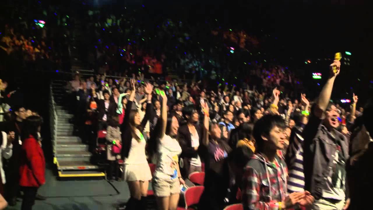 [Wavin' / Waka] by The Exchange @ HK Intl' a cappella Festival 2013 香港國際無伴奏合唱節