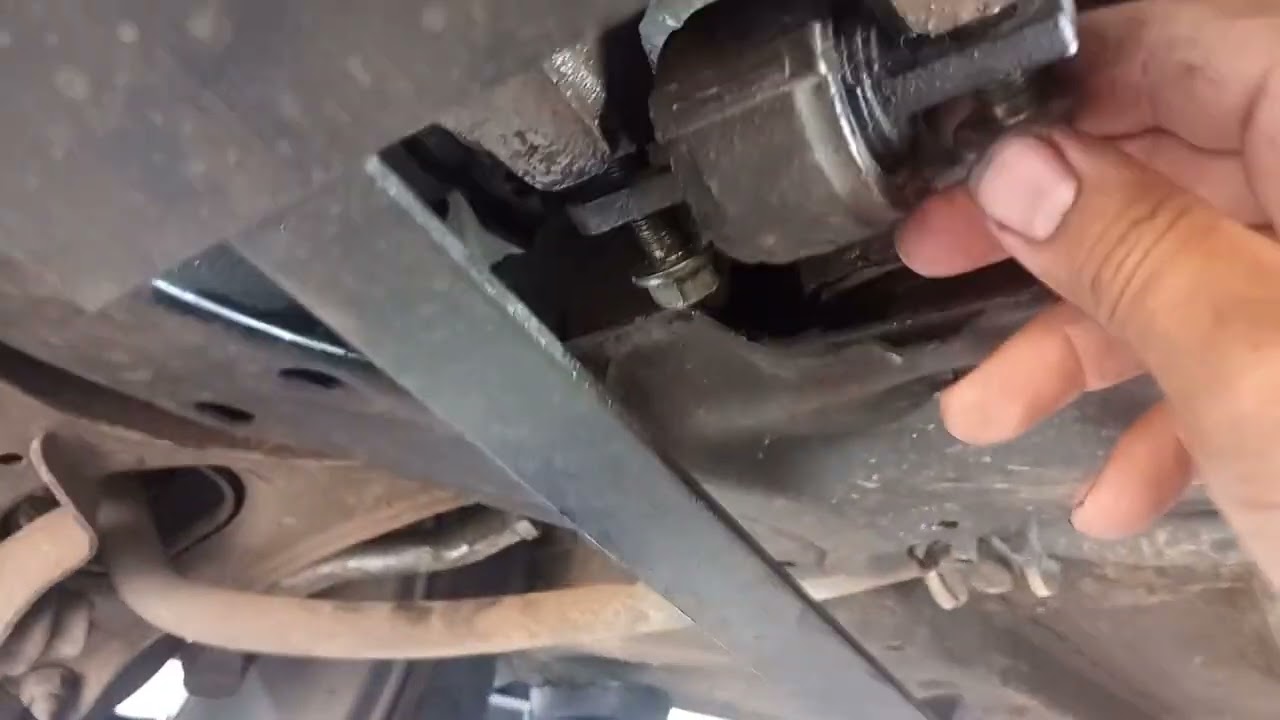 Tranco ao Trocar de Marcha ?? Honda New Civic.. substituição do Coxim..