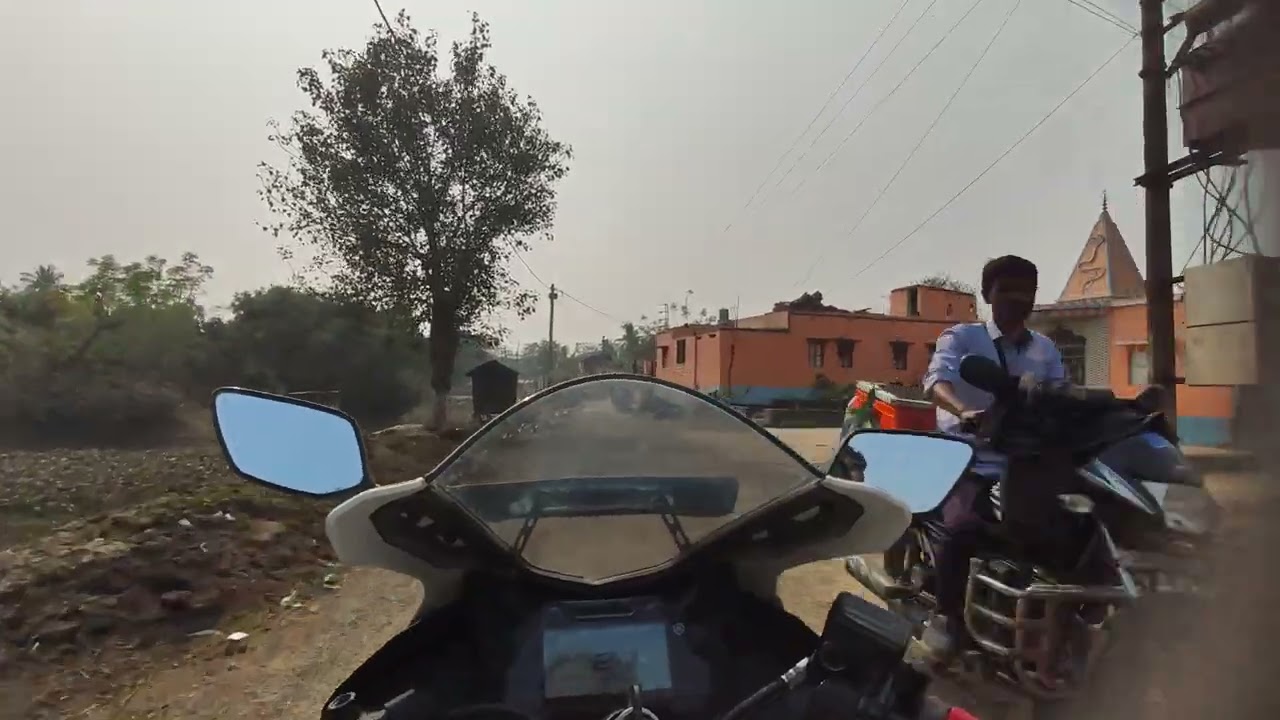 R15V4 Right 👍▶️#yamahar15v4 #motovlog #rider #bikerider 