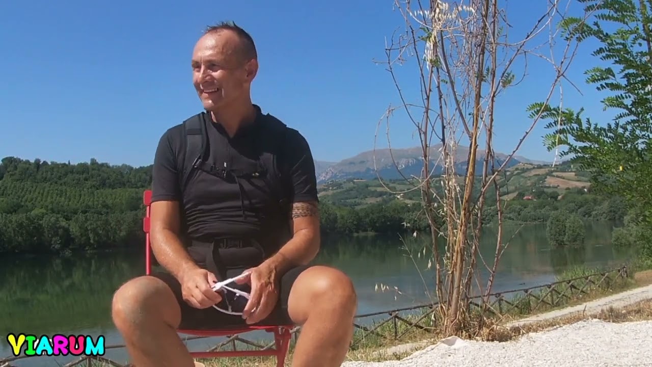 Pedalando nelle nostre colline ristorando l'anima , osservando le bellezze che si incontrano