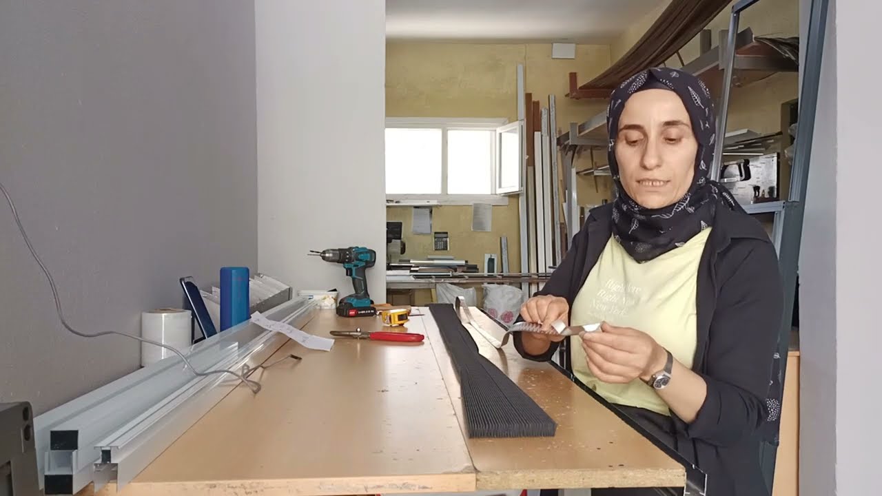 sineklik tülü nasıl yapılır ? - swatter #sinekliktülünasılyapılır #pilelisinekliknasılyapılır
