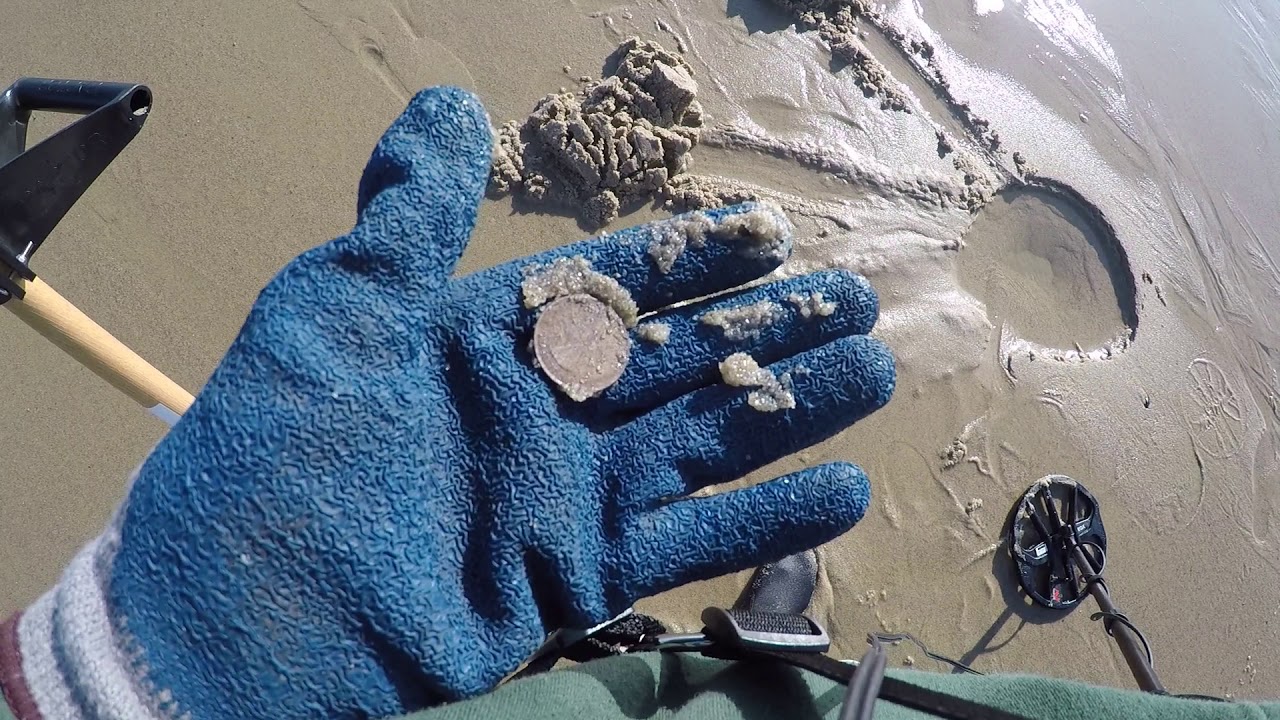 Beach Metal Detecting micro hunt lost footage