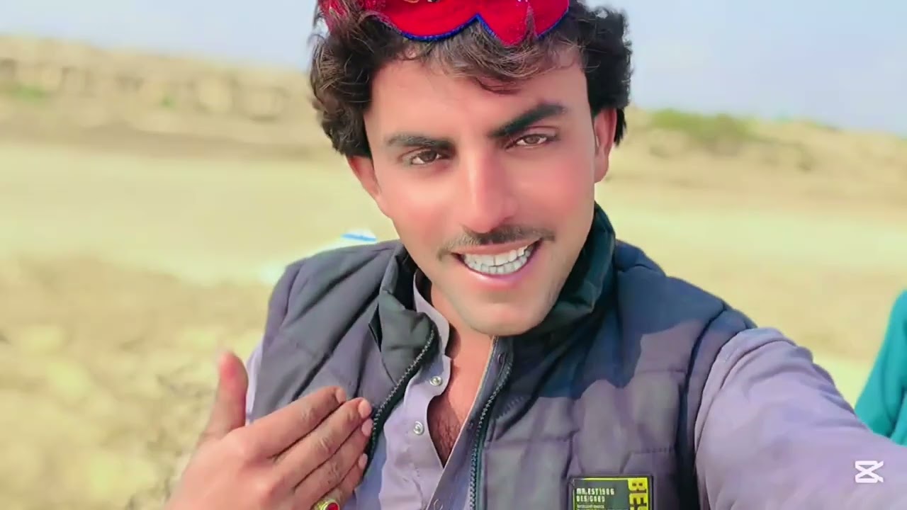 اج چوک رجھان میں موٹرسائیکلوں کا ریس شغل میلہ 