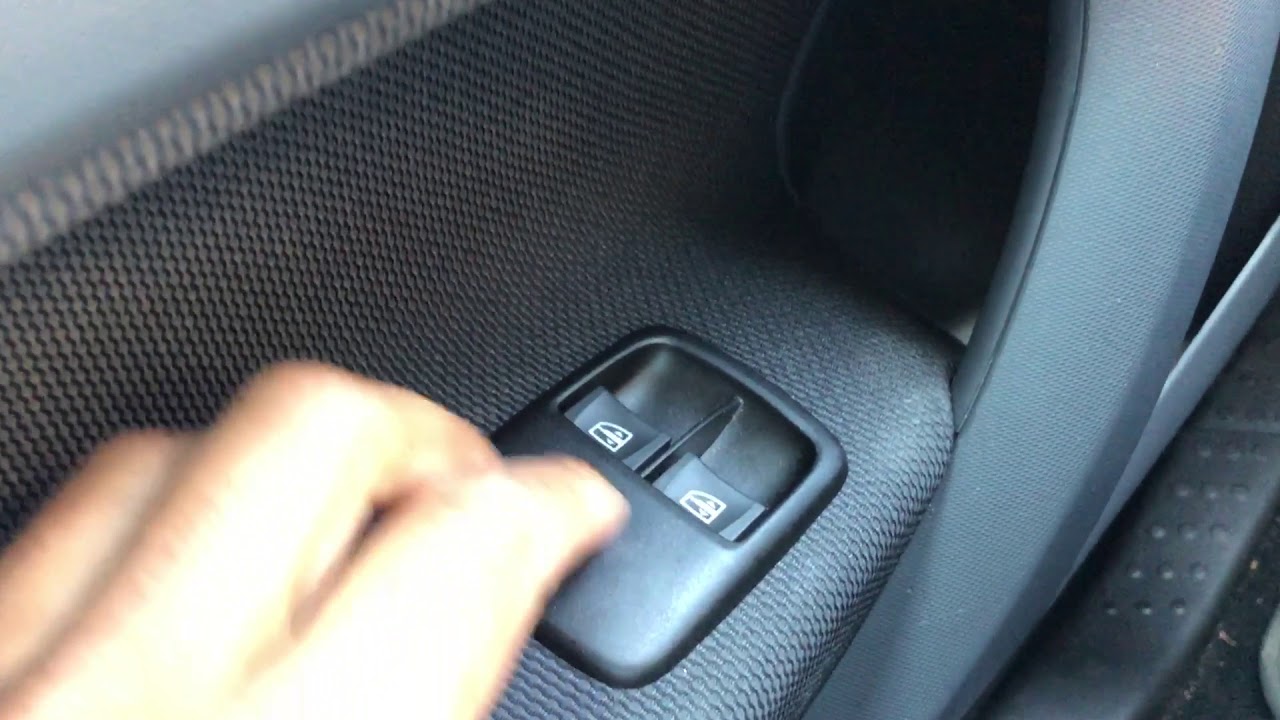 Smart ForTwo - Window Controls