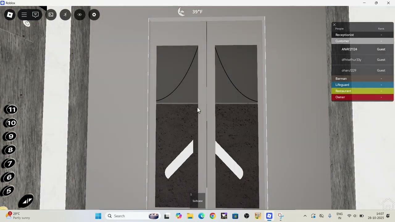 Mc Tedson Lifts @ Modern Hotel With Elevators | Roblox