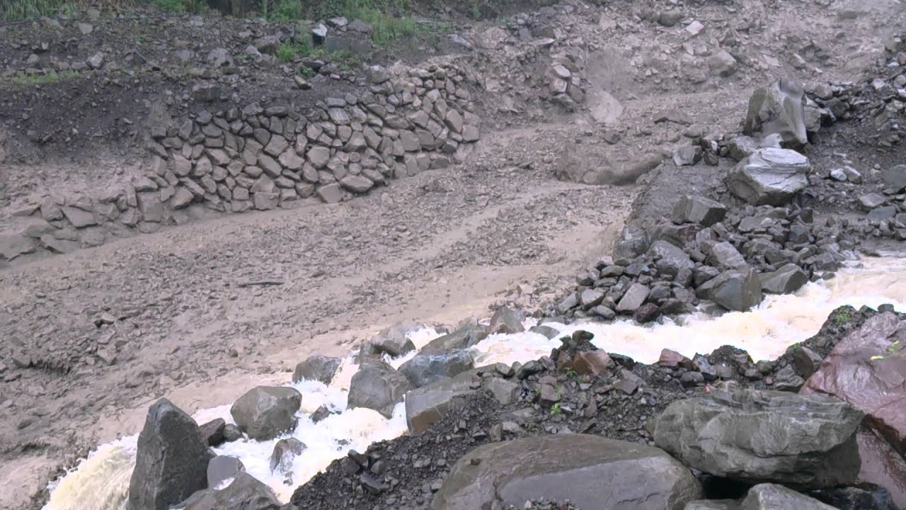 南投縣信義鄉 譚美颱風 土石流Mudslide disaster caused by Typhoon Tammei