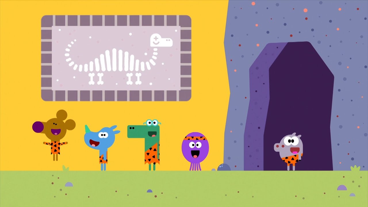 Duggee's Dinosaur Song! | Duggee Nursery Rhymes | Hey Duggee