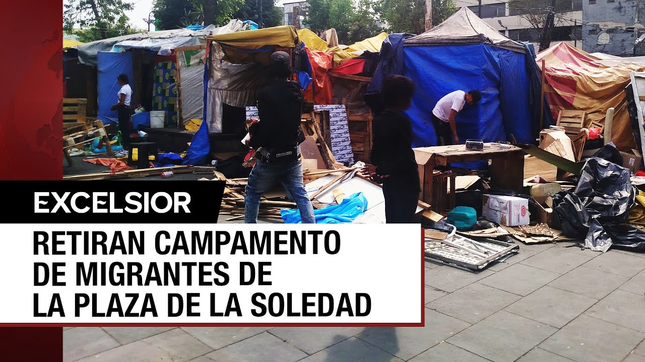 Migrantes son desalojados de campamento en CDMX