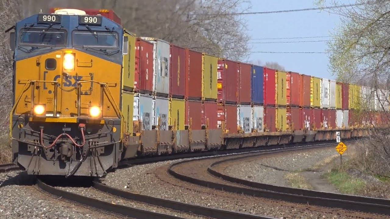 CSX тестирует поезда со скоростью 70 миль в час? Это был суперскоростной поезд! 6 локомотивов: 2 ...