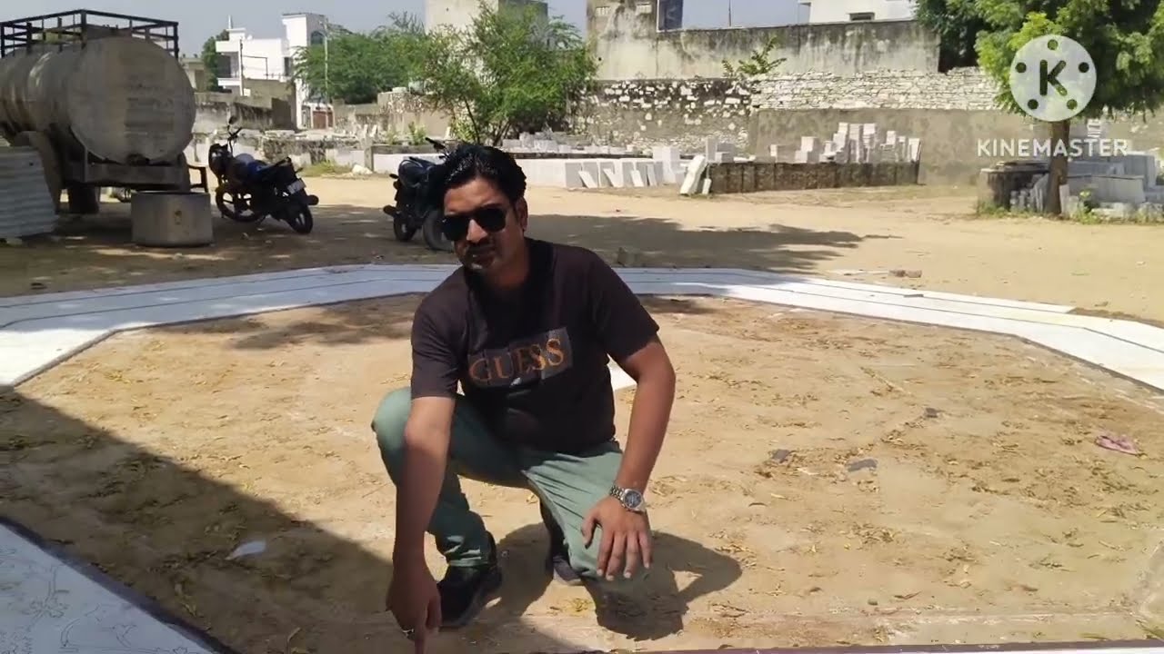 Inlay work ki flooring 28 by 28 ki marbel design Makrana ll