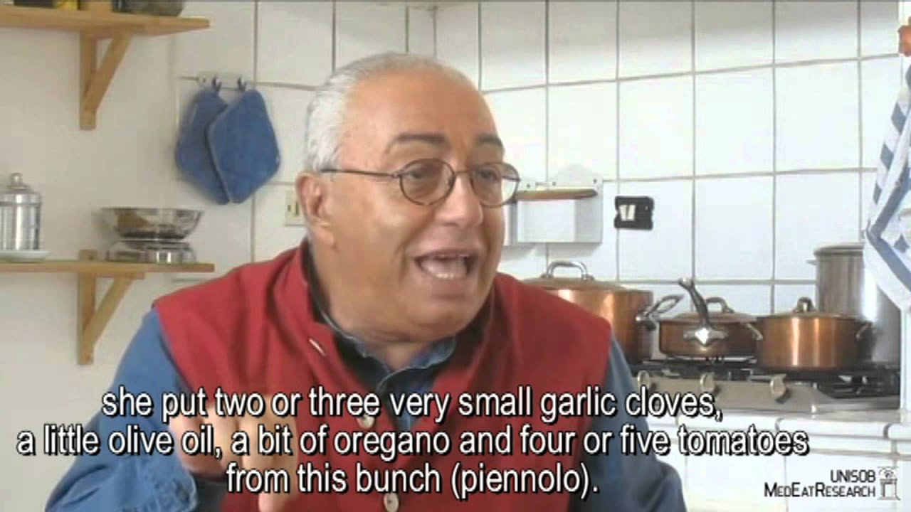 Marino Niola intervista Peppe Barra  - Gli intingoli magici della nonna