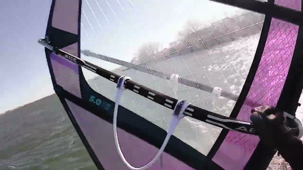 ウインドサーフィン　利根川　赤岩　5.0㎡　2026 2 9a