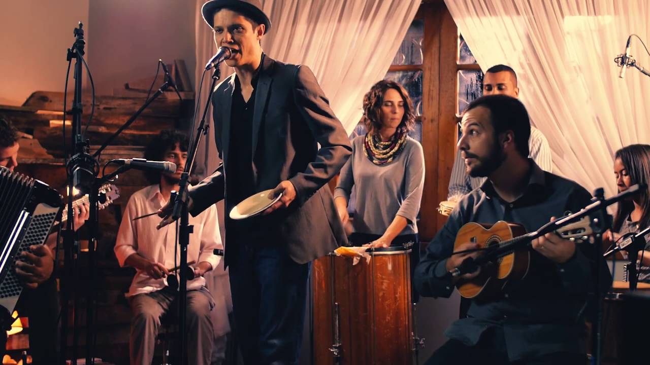 Núcleo de Samba Cupinzeiro - Luz de Candeeiro (Roque Ferreira)
