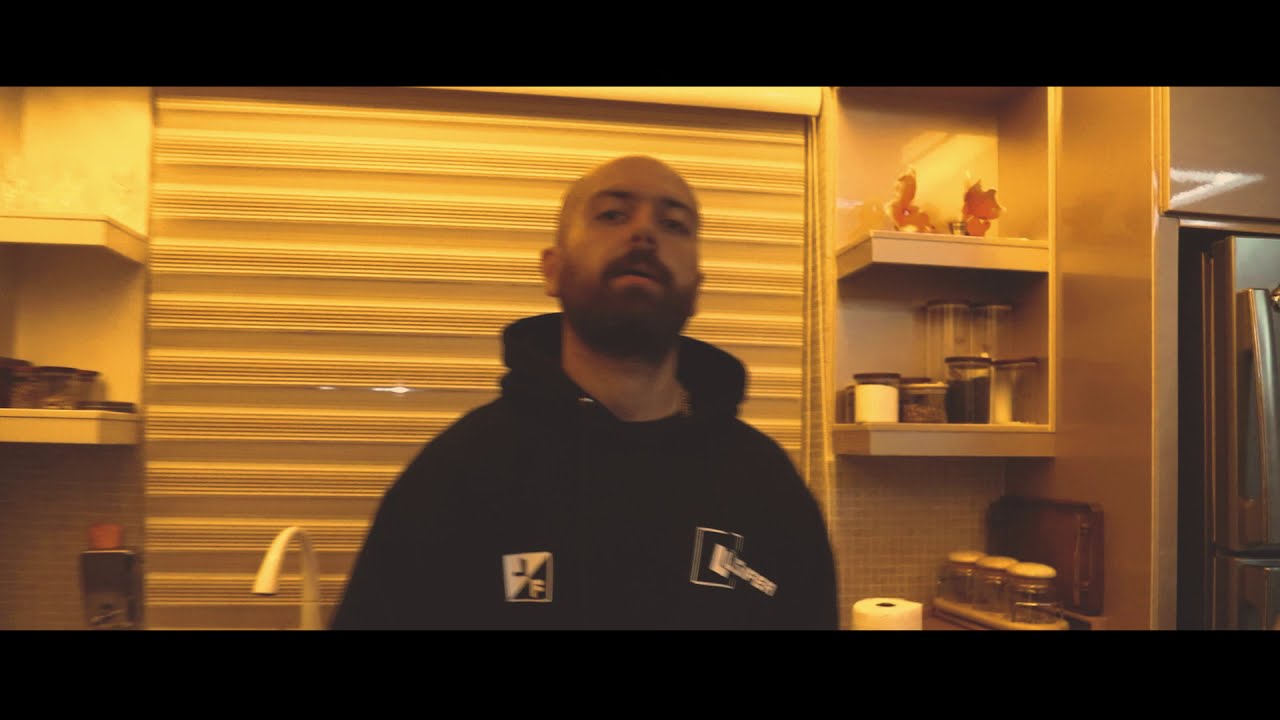 Hiphopologist - Foorootan Bash (Official Music Video)