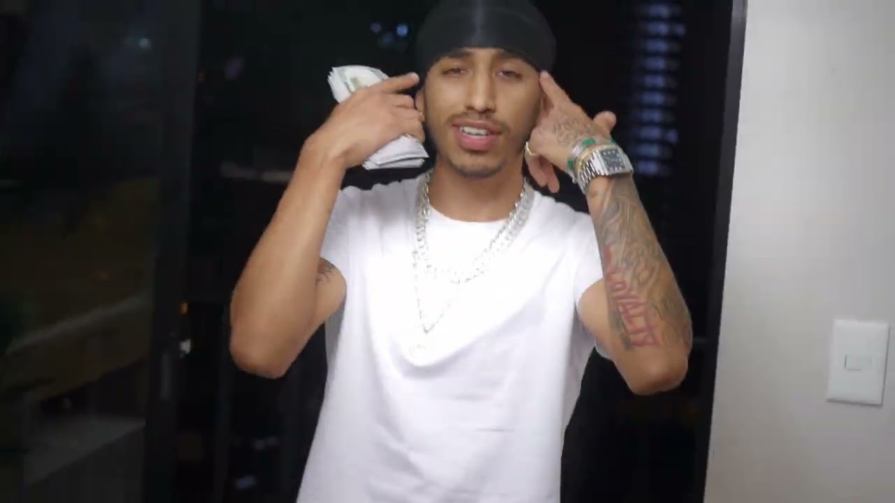 Young Lavoe - Sube al Club (VISUALIZER)