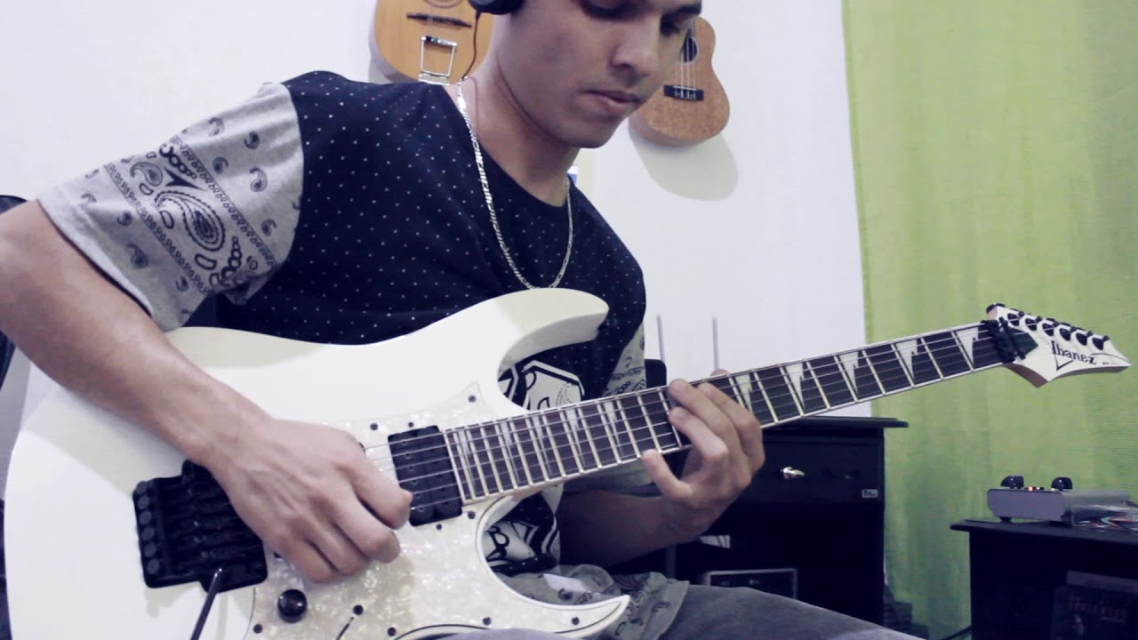 Playing Heavy Metal in E\m/