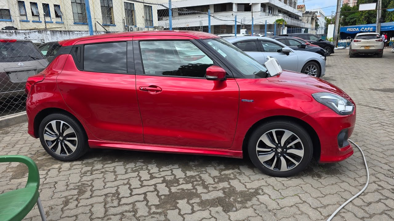 YOU SHOULD BUY THIS BEAUTIFUL SUZUKI SWIFT RS 0711431667