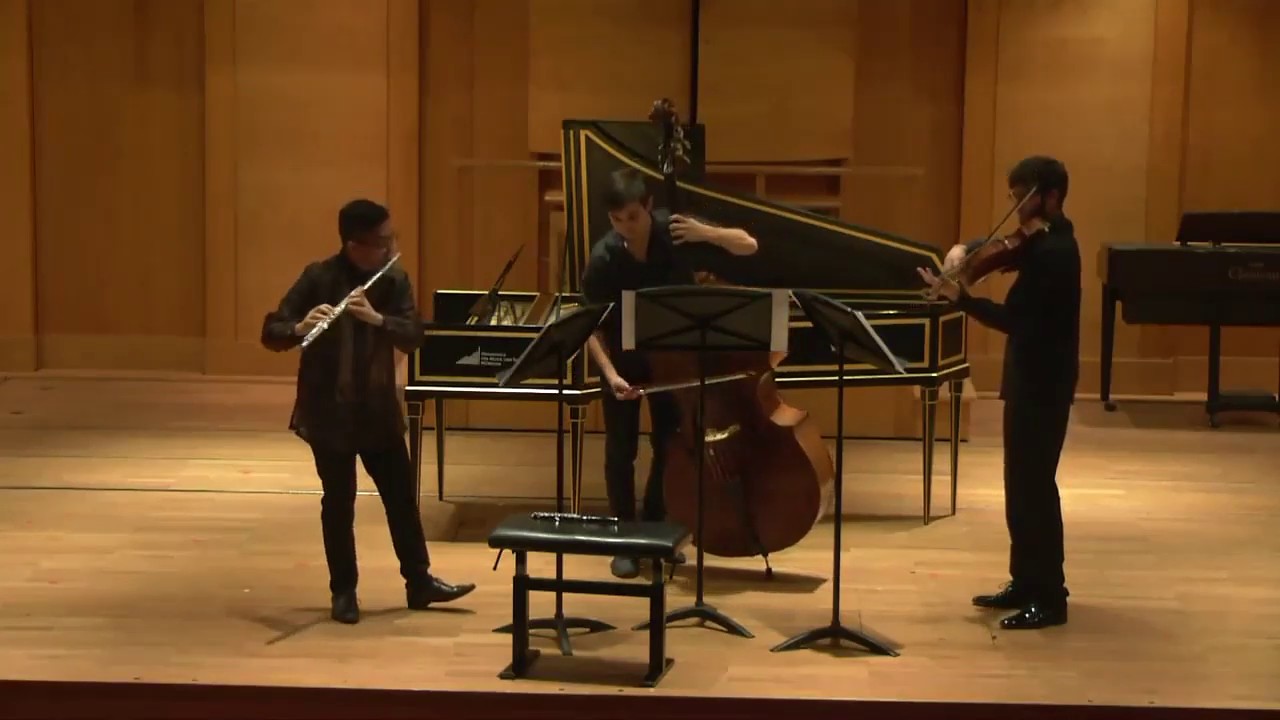 Erwin Schulhoff - Concertino for flute, viola and contrabass (1925)