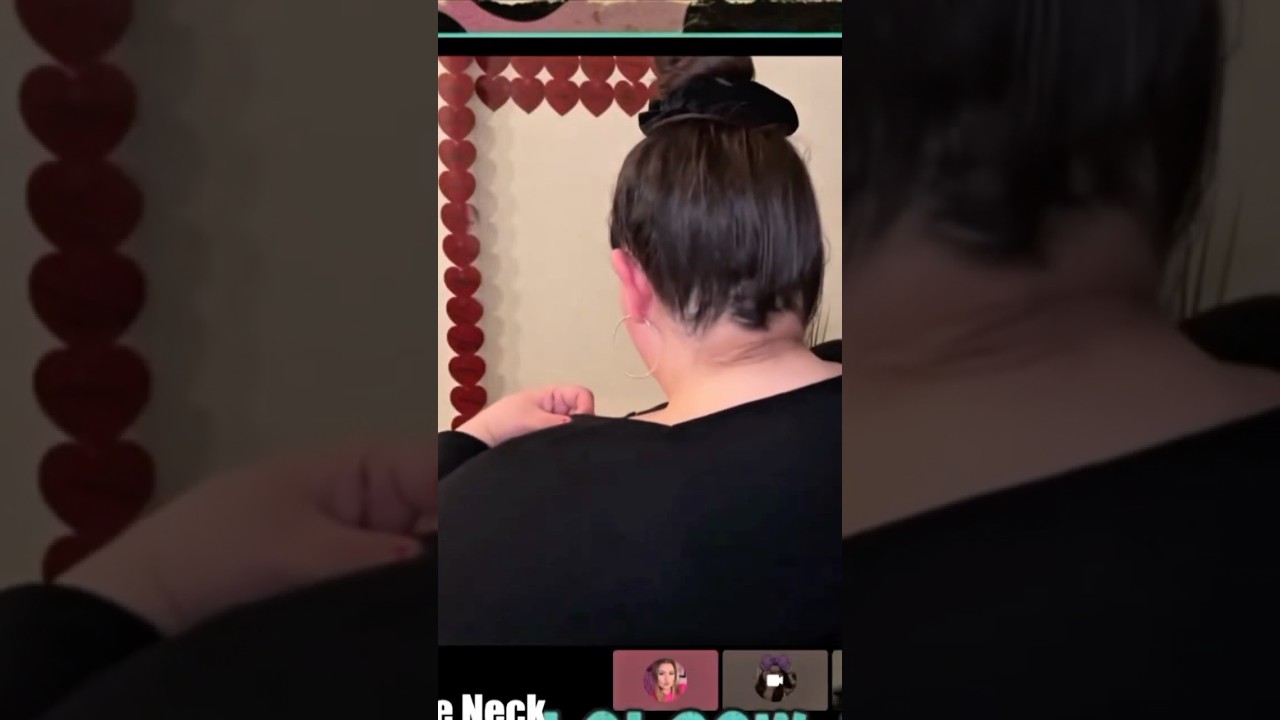 Amberlynn Reid SHOWS NECK #amberlynnreidfood #amberlynnreidreaction #amberverse #gorlworld #lolcows