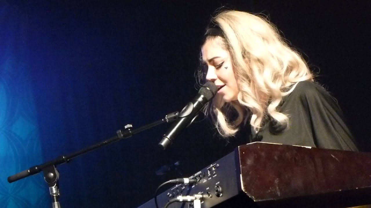 Marina & The Diamonds - Teen Idle LIVE HD (2012) Seattle Showbox