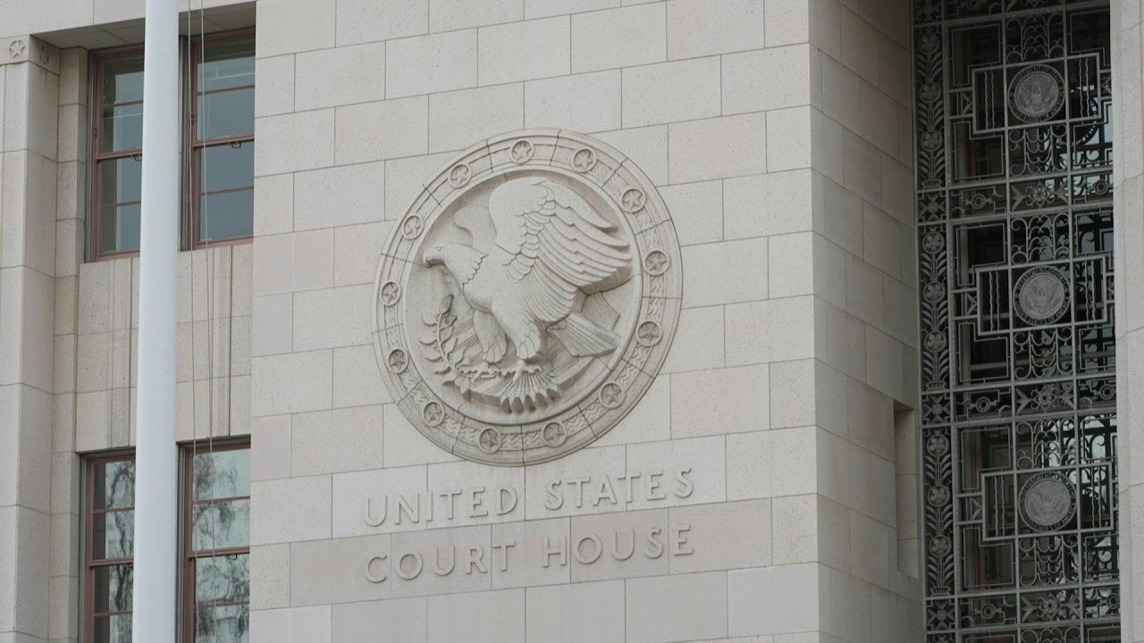 В США начался знаковый судебный процесс по делу о наркотической зависимости против Meta и YouTube.
