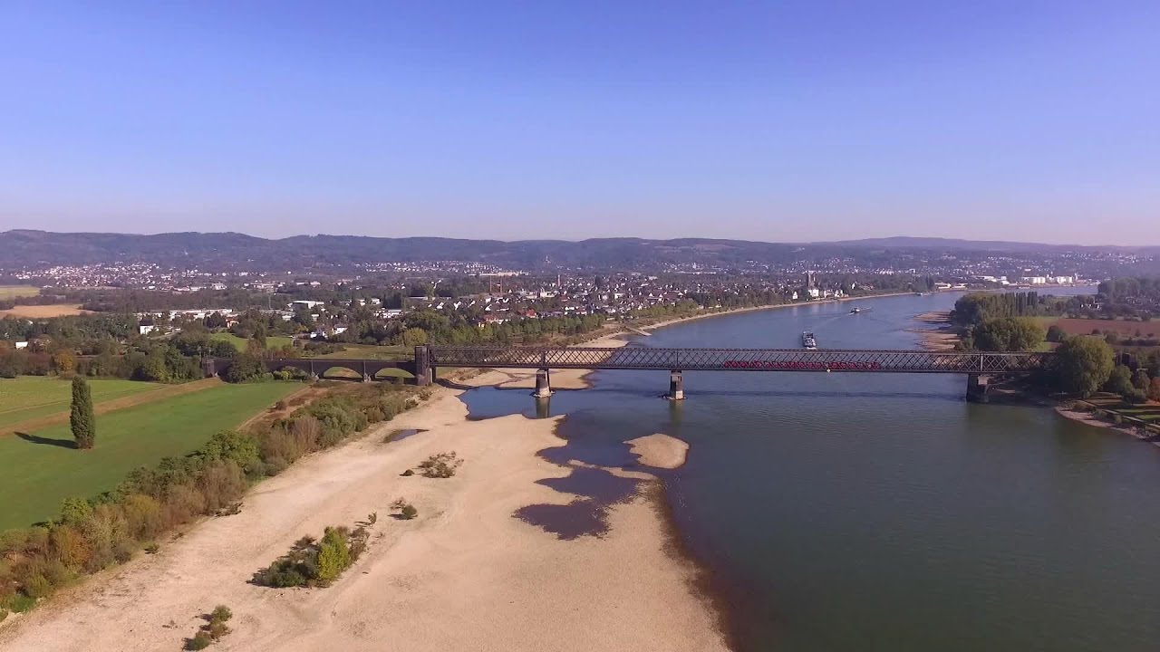 Eisenbahn von oben: Die Urmitzer Rheinbrücke