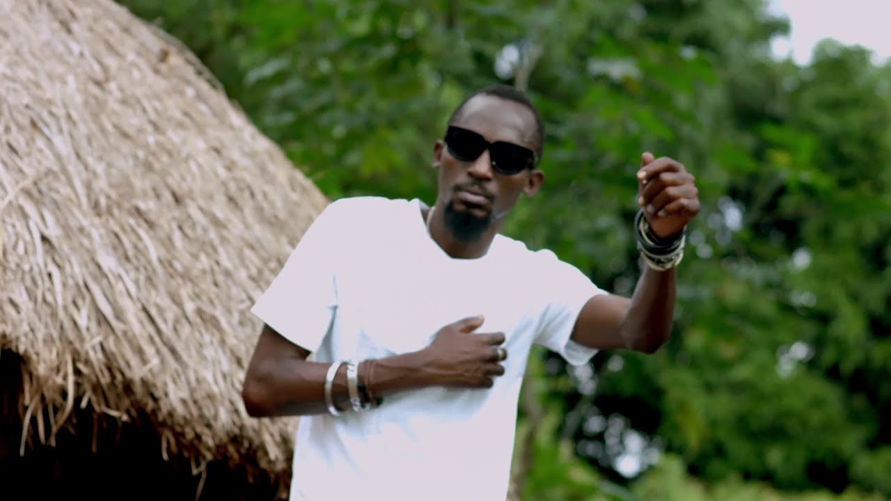 CAROLINA   Mowzey Radio, Weasle & Sam Okello Kello