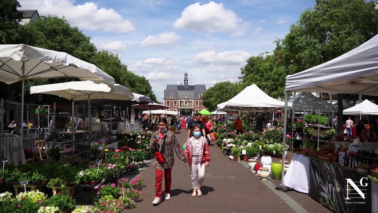 March&eacute; aux fleurs 2022