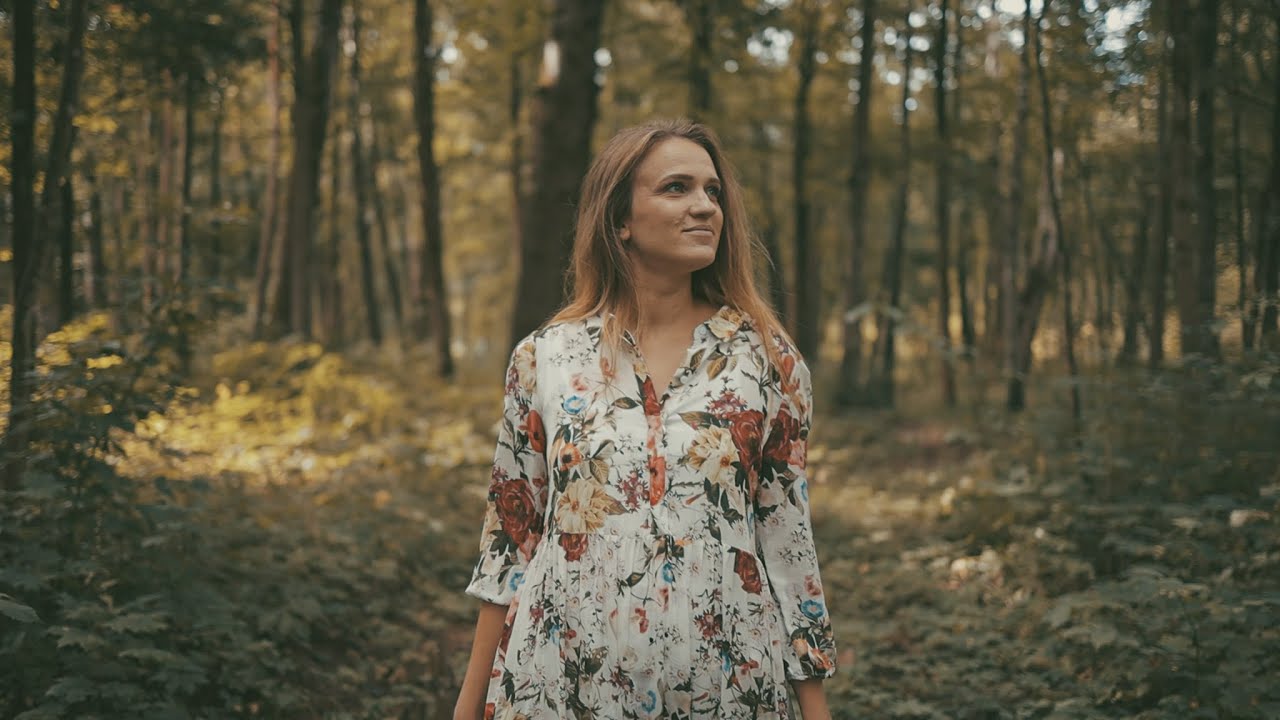 Morning in the forest - Cinematic Portrait Video