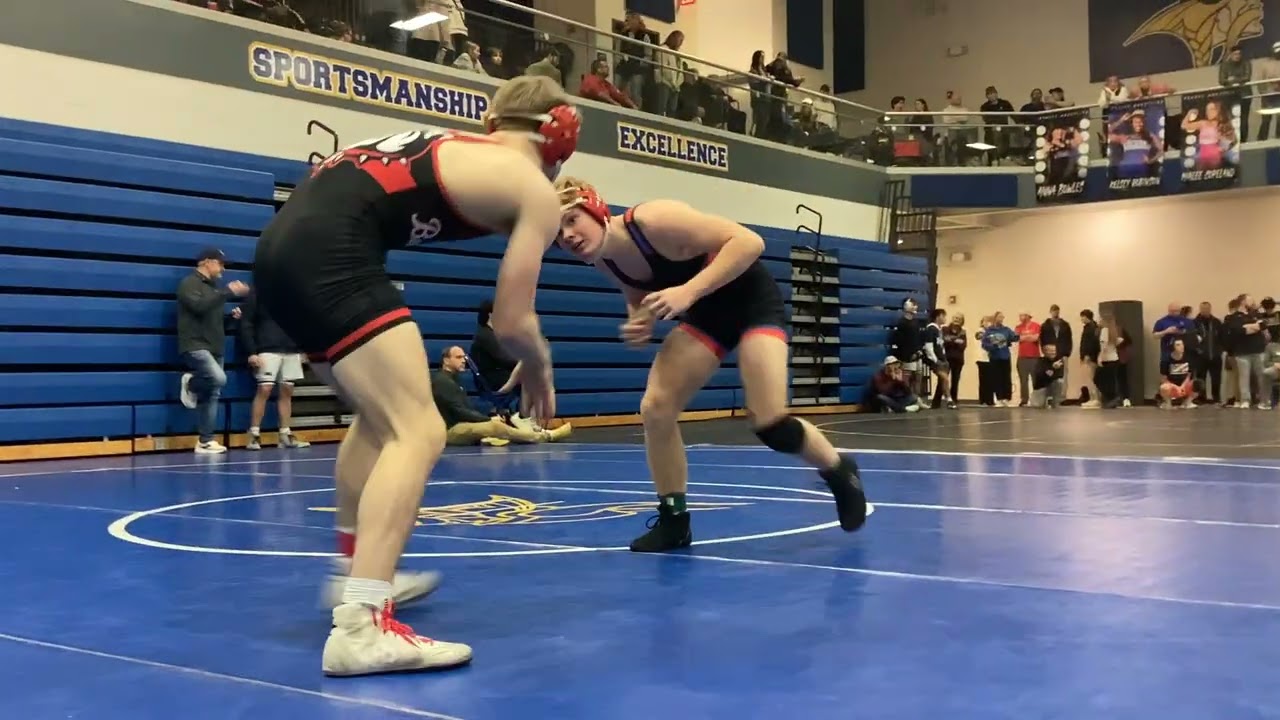144 Weiss, Colin v Halstead, K (Liberty (Wentzville)) 01-10-26 W  PIN 2:30