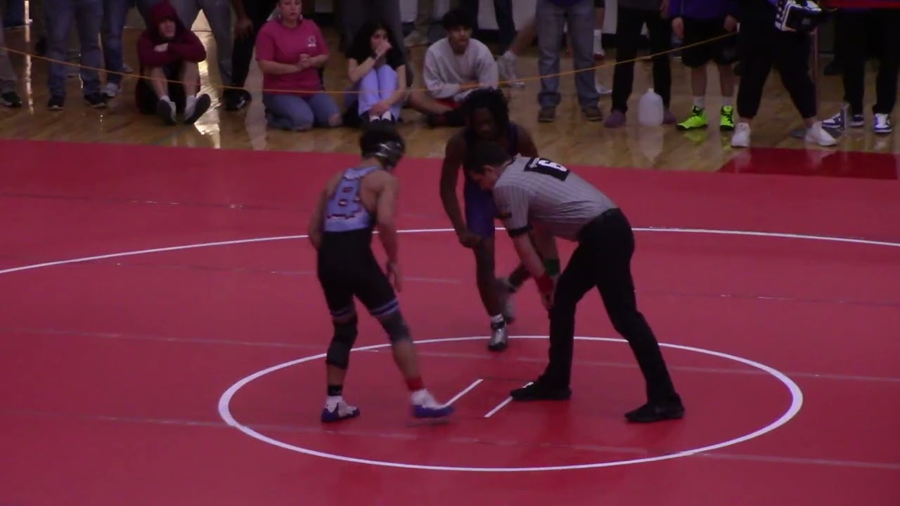 2026 EC Semi-State: 132lbs Isaiah Buikema (HC) vs Warren Brown (Merrillville)