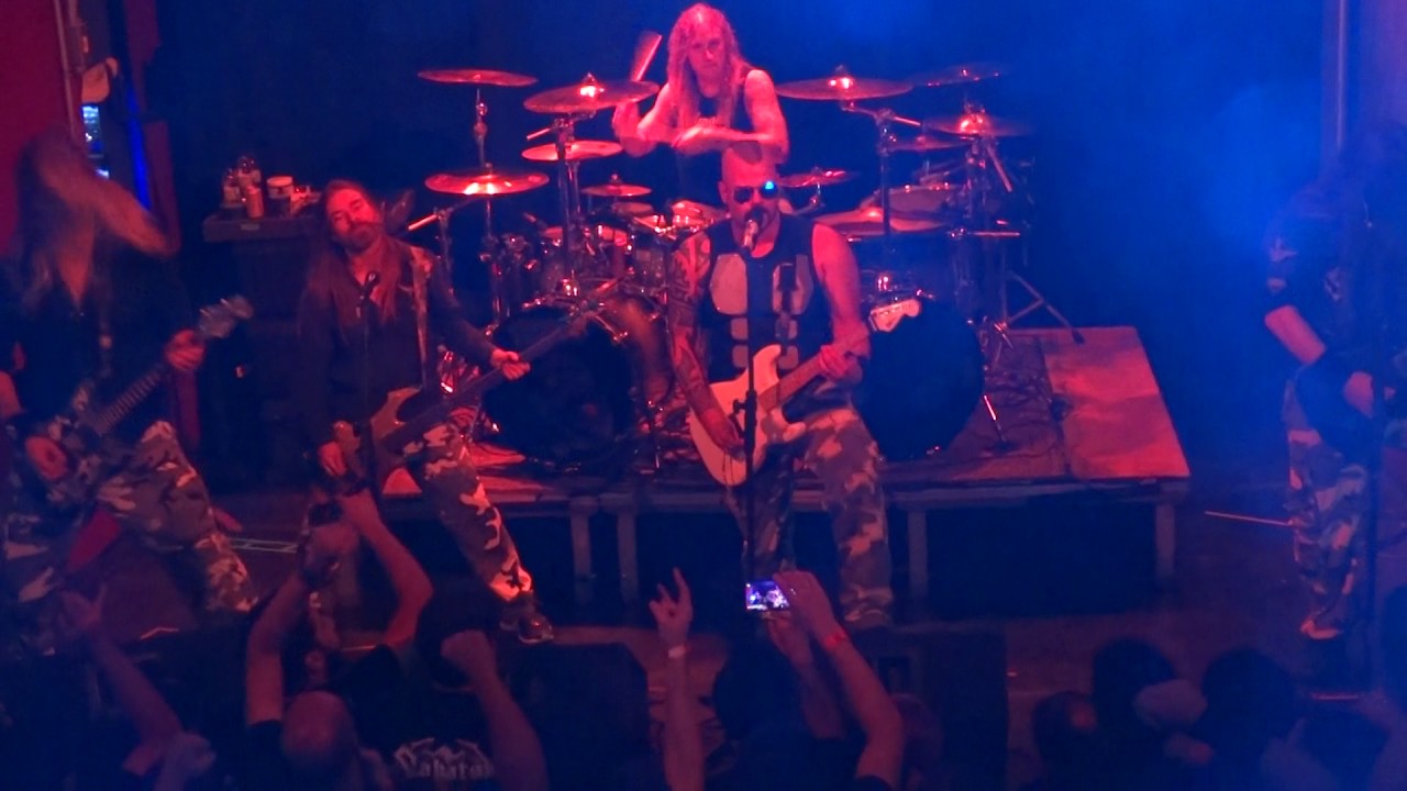 Sabaton - Master of Puppets + Resist and Bite @ Belo Horizonte - A Autêntica - 28.10.2016