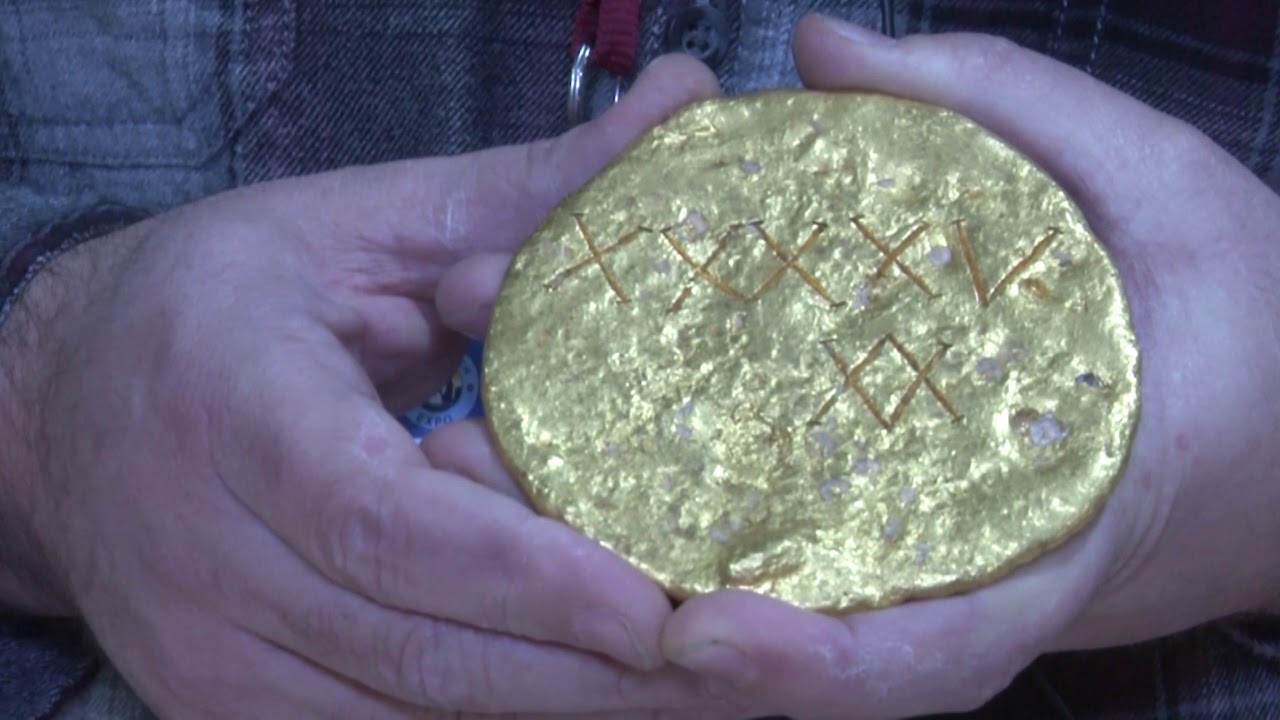 CoinTelevision: COOL WORLD COINS! at Long Beach Expo. VIDEO: 6:01.