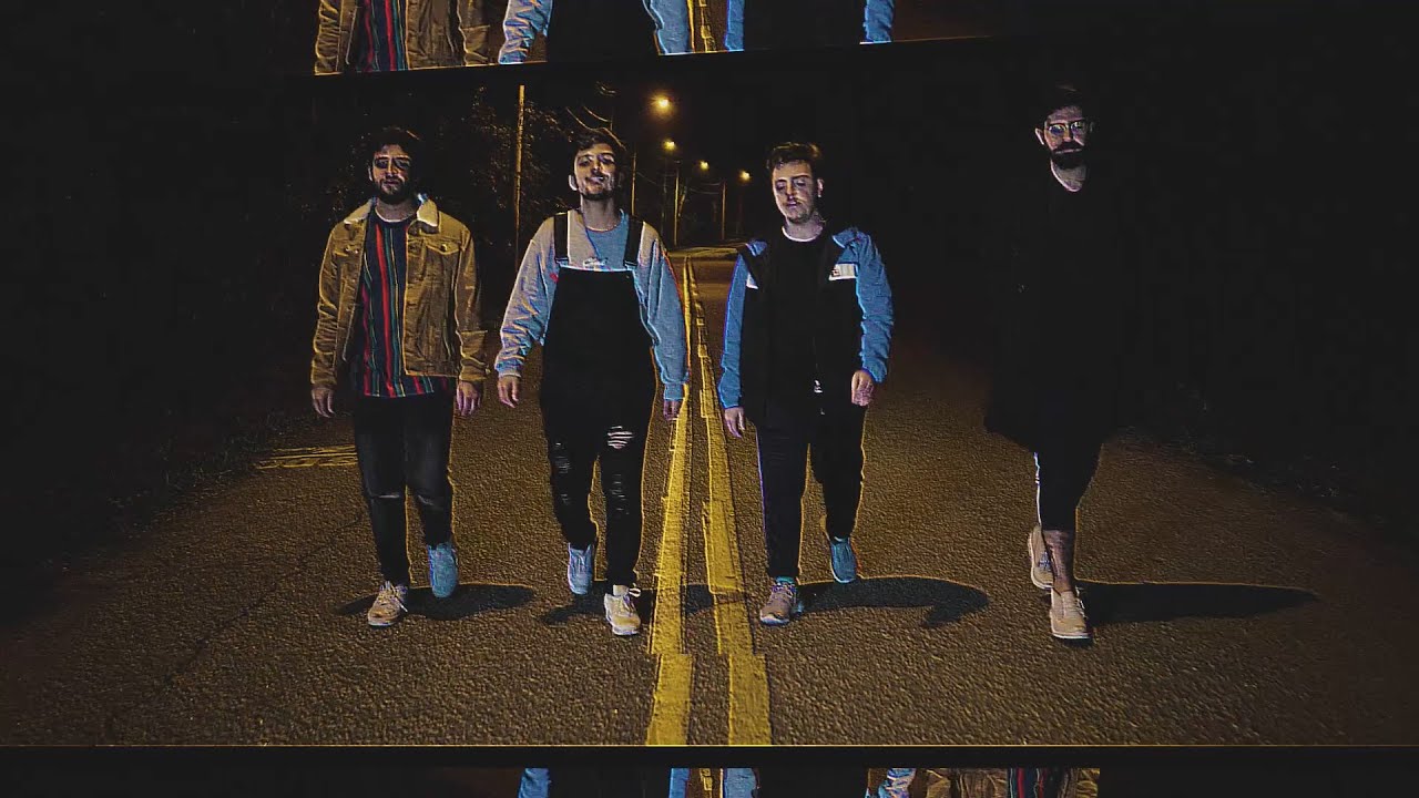 DOIS QUARTOS - Mas a gente nem se v&ecirc; (Video Clipe Oficial)