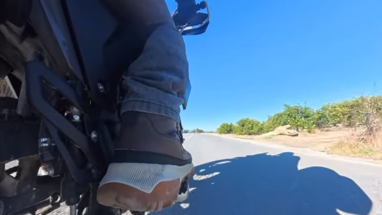 Paseo porque sí. Insta360x4. Rieju Aventura 125.