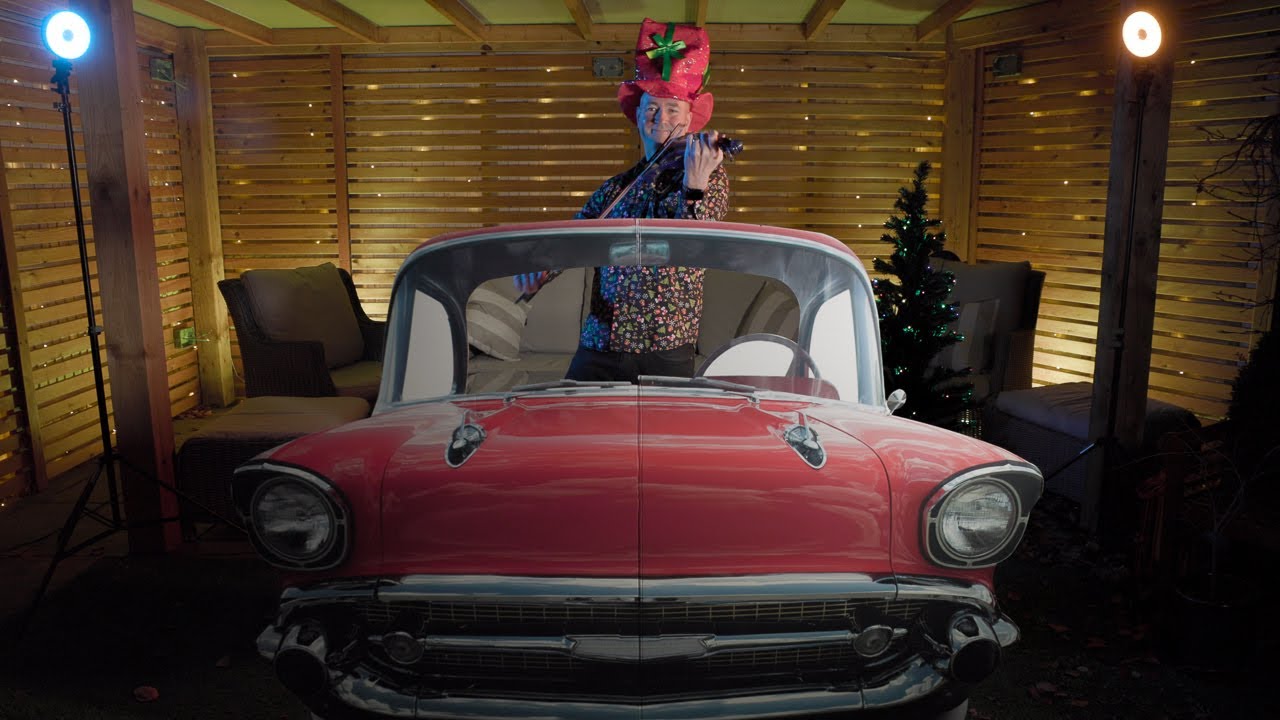 Driving Home for Christmas