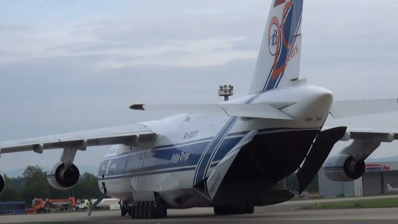 An 124 100 Ruslan
