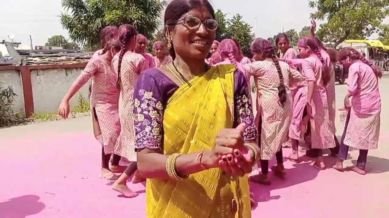 2025 Pedda Puli Bonalu Song Dance By Nava Shakti Sharada Devi Group Balapur
