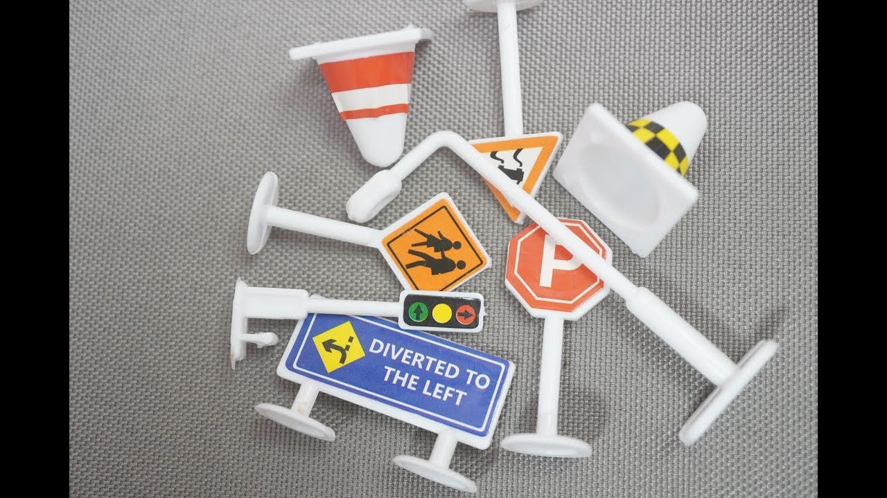 信号機　標識　Traffic Light Signs