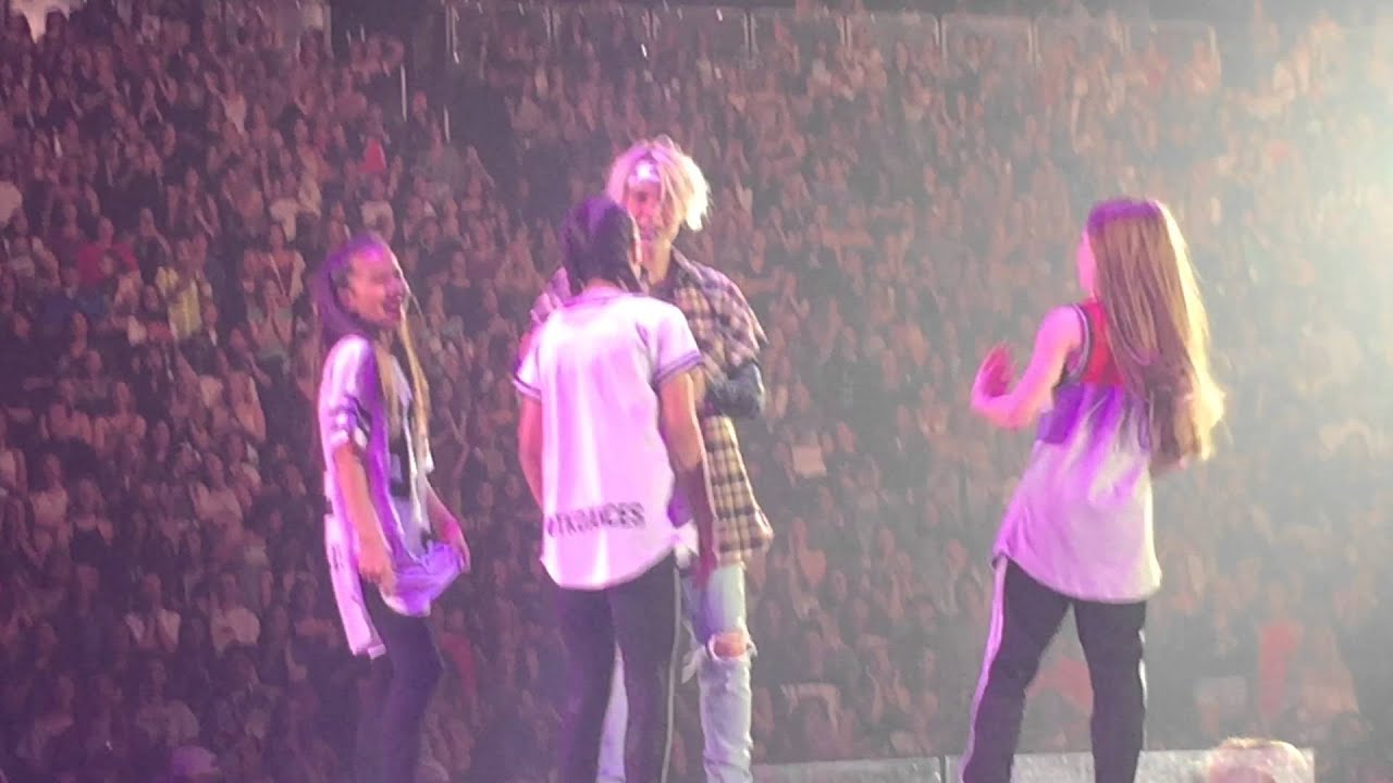 Justin Bieber - CHILDREN - Purpose Tour 2016 - Glendale, AZ featuring #purposetourchildren