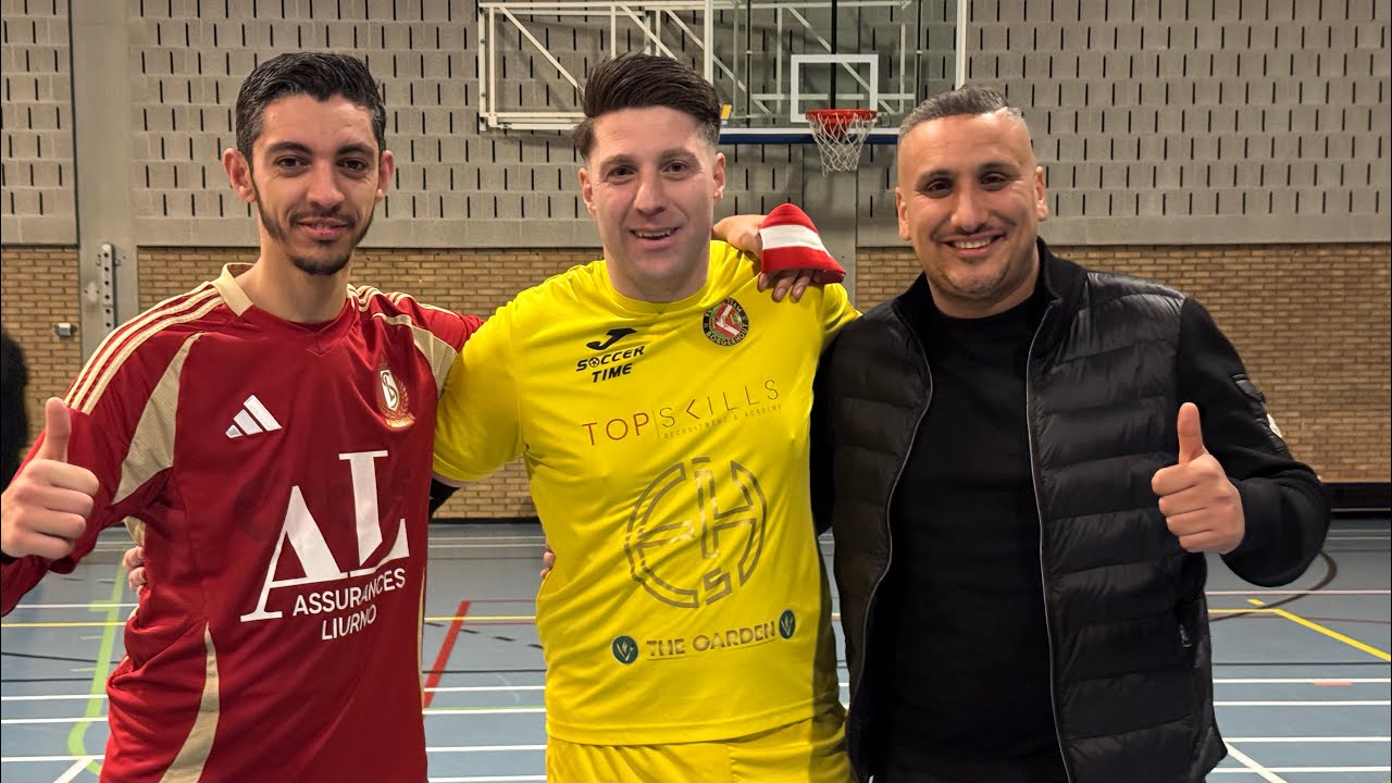 FT BORGERHOUT & R, STANDARD De LİEGE  1er, helft Beker Van Belgie halve finale tweede wedstrijd