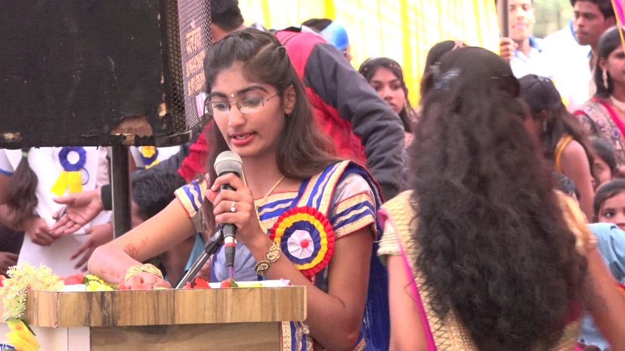 अन्तरराष्ट्रीय महिला दिवस गीत  (Women's Day song) by girls prayas school dhundharka
