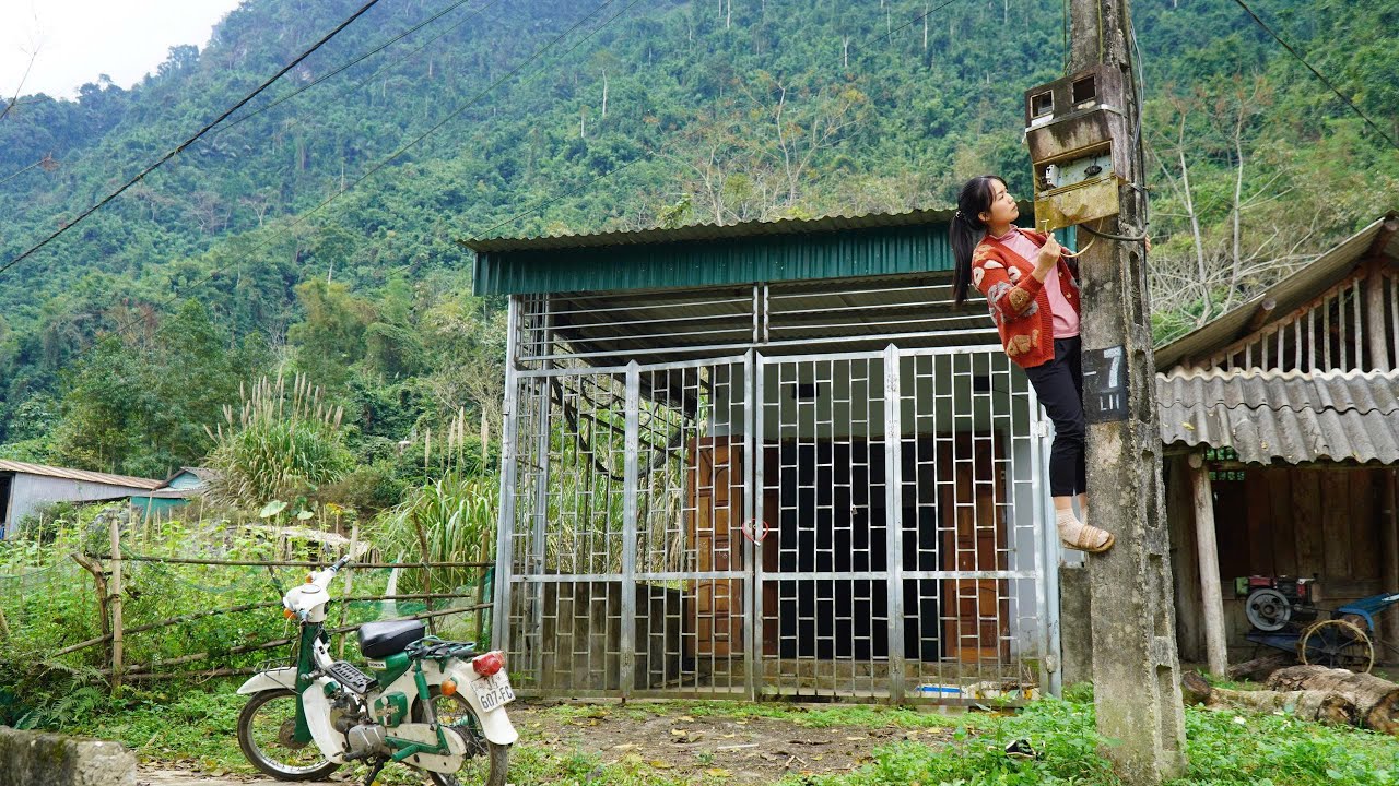 The repairman is planning to open a shop, but the landlord hasn't connected the electricity yet.