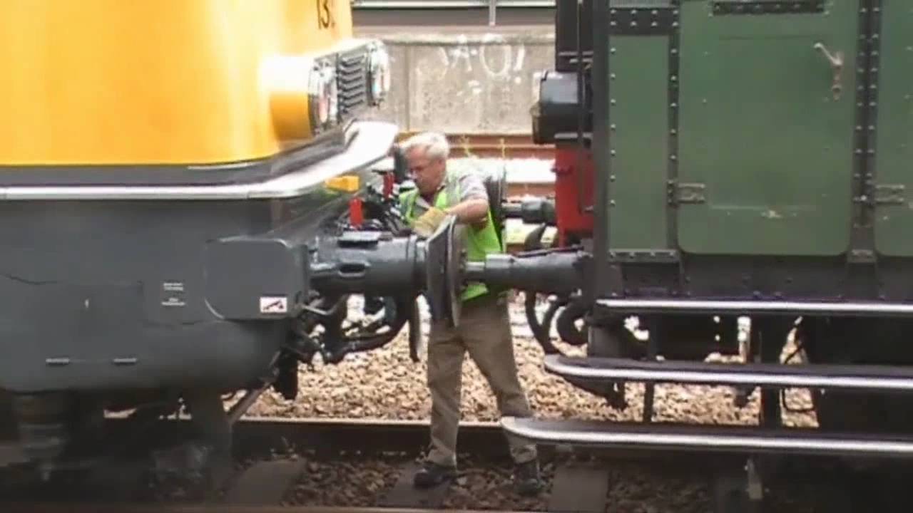 NS E-Loc 1312 + Mat '24 Blokkendoos te Den Haag HS (Incl. koppelen)