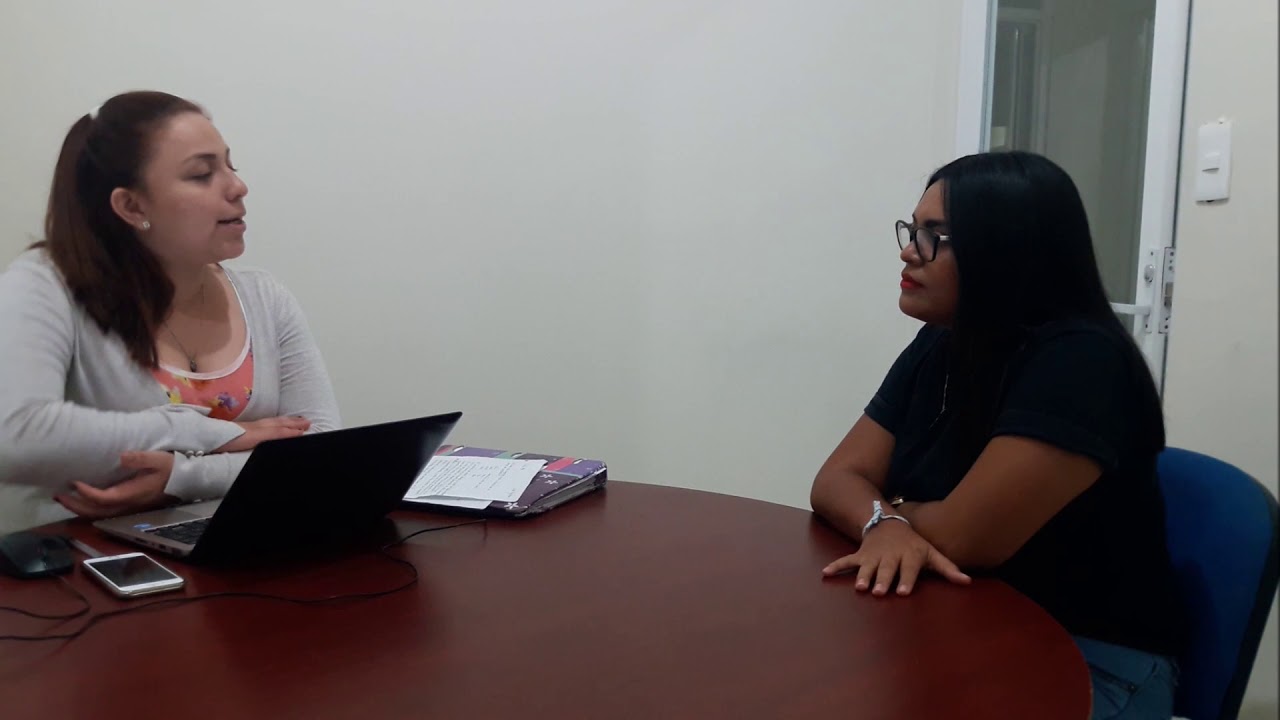 Entrevista a cajera