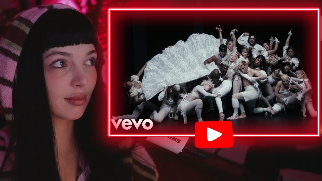 BY_OWL СМОТРИТ - Lady Gaga - Abracadabra (Official Music Video)