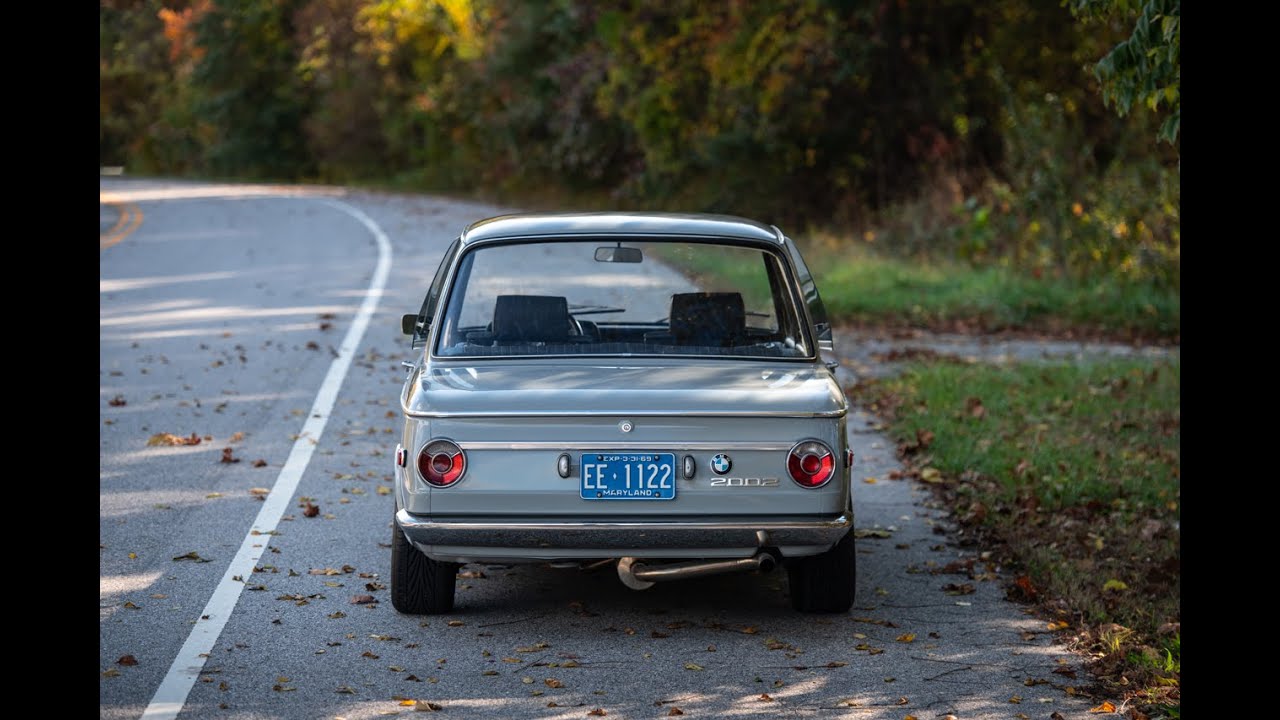 Enthusiast Spec - 1969 BMW 2002 Bristol Gray - Engine & Cold Start