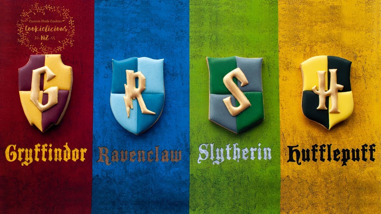 How to make HOGWARTS House Cookies ~ Gryffindor, Ravenclaw, Slytherin & Hufflepuff Crests